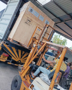 CARGO-PACKING-01